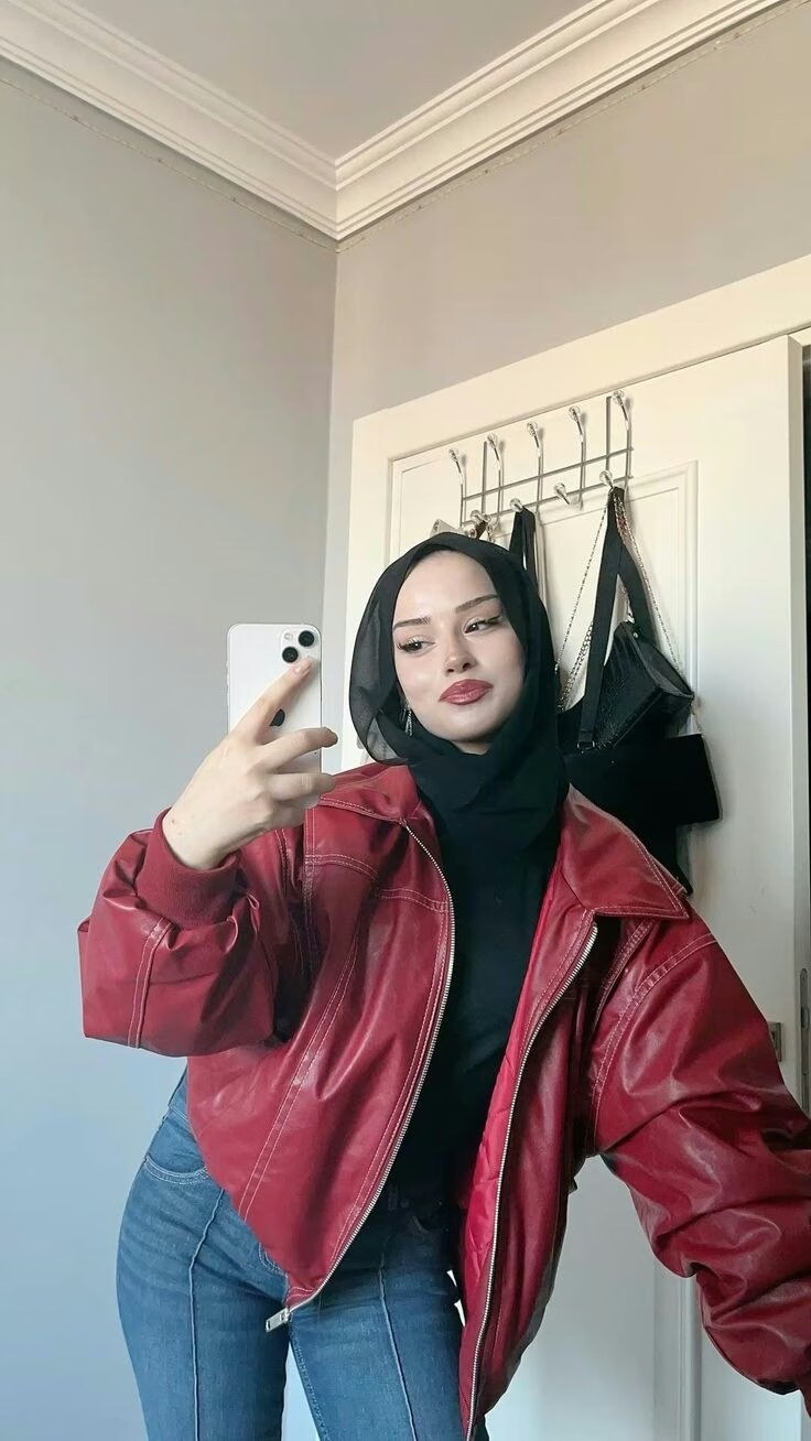 Türbanlı Betül